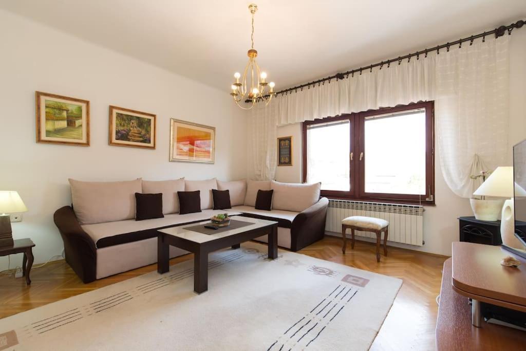 Old Town House In Sarajevo Apartment Luaran gambar